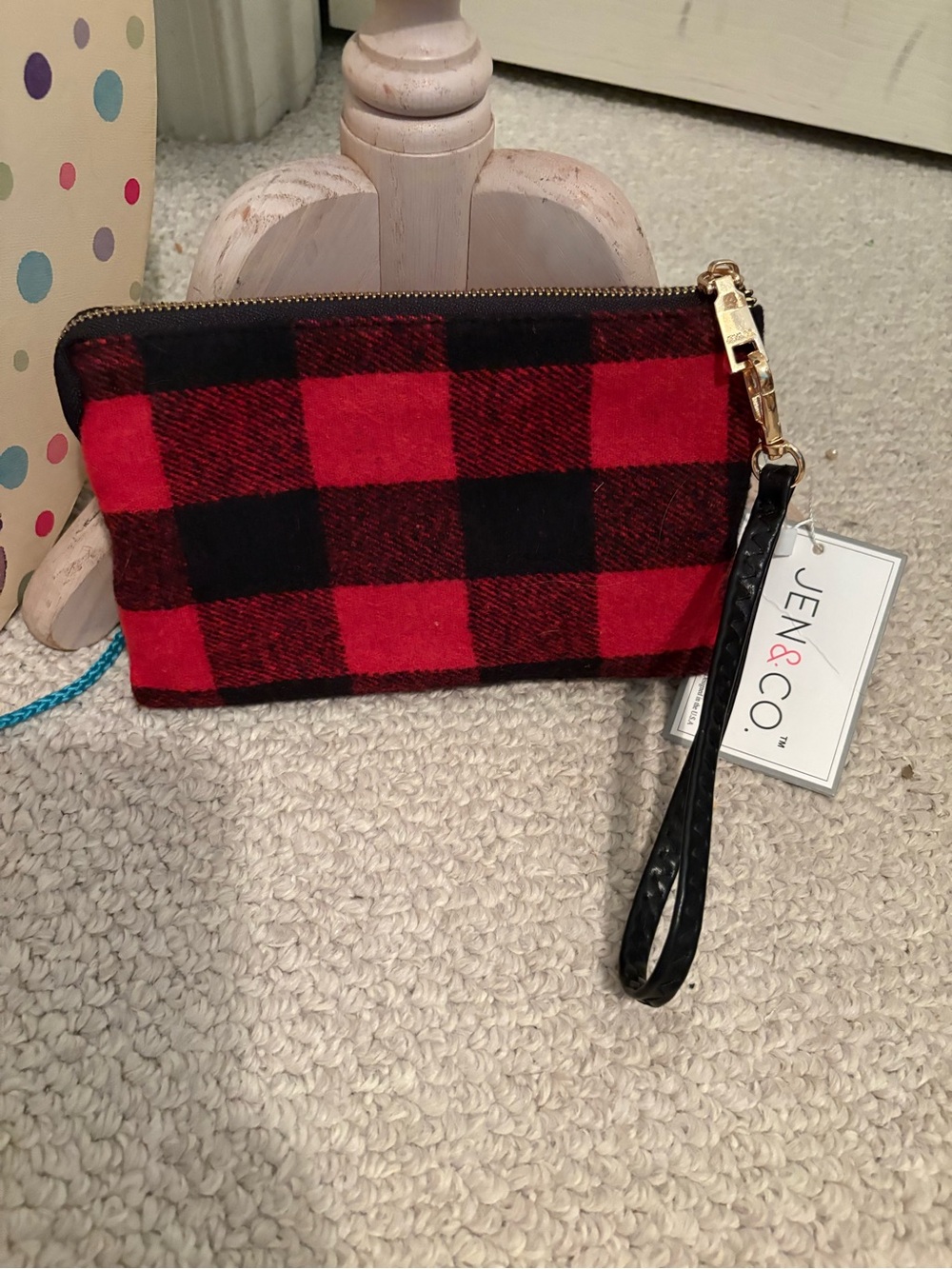 Jen & Co. Red and Black Buffalo Plaid Wristlet nwt hospital fashion show item